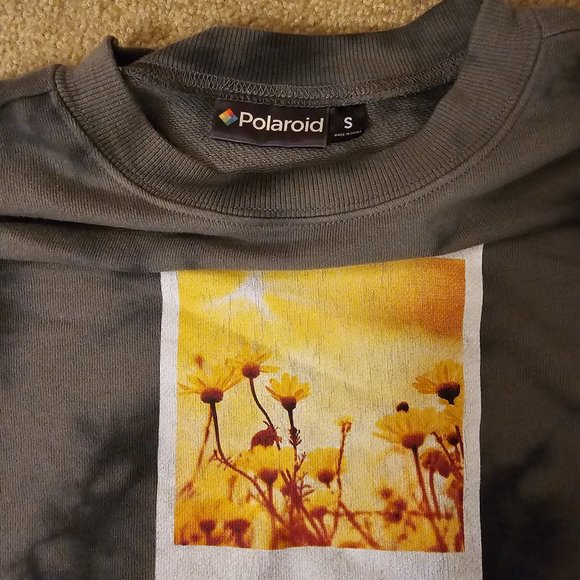 Polaroid Cropped Long Sleeve top - Picture 4 of 4